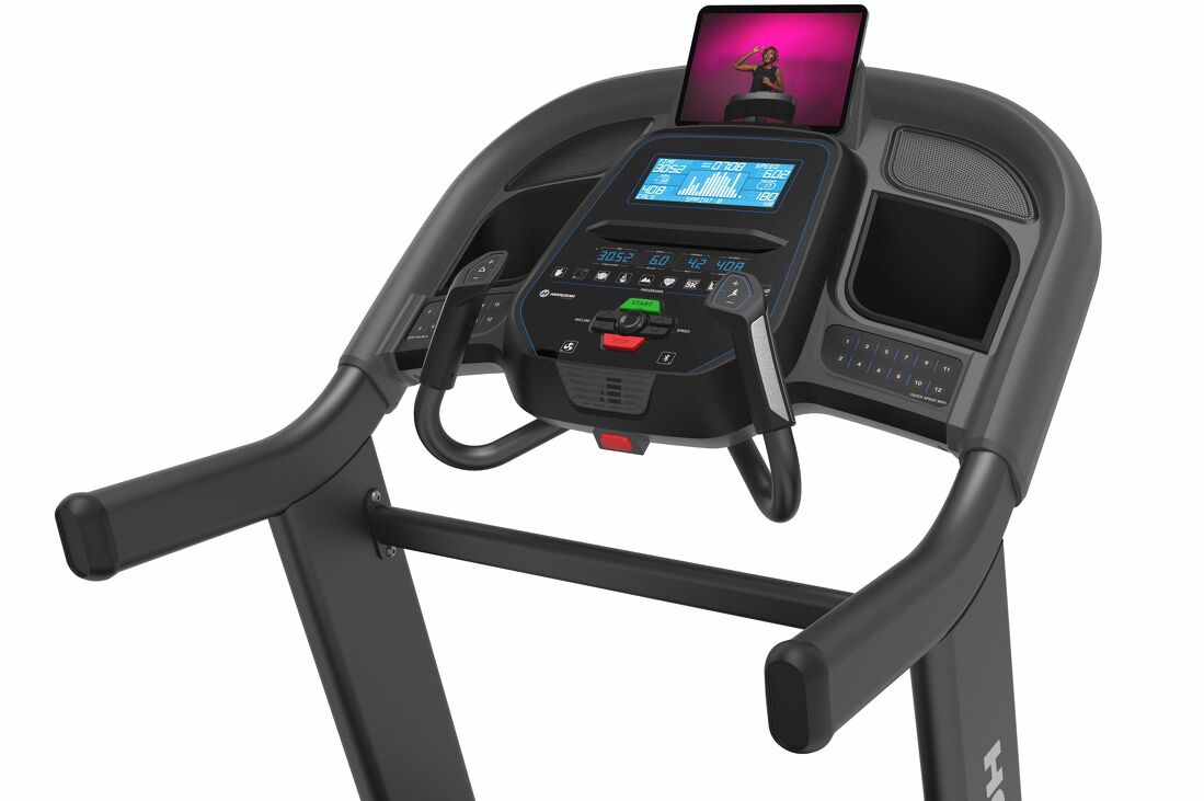 Horizon 7.4AT Treadmill (New Model) - Gym Equipment Melbourne